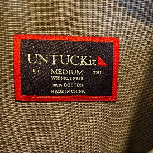 UNTUCKit Men's Wrinkle-Free Sangiovese Long Sleeve Gray Button Down Shirt Medium - Picture 8 of 9